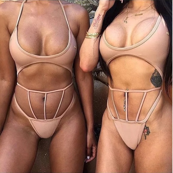 Super Sexy Bathing Suit - Picture 6 of 6